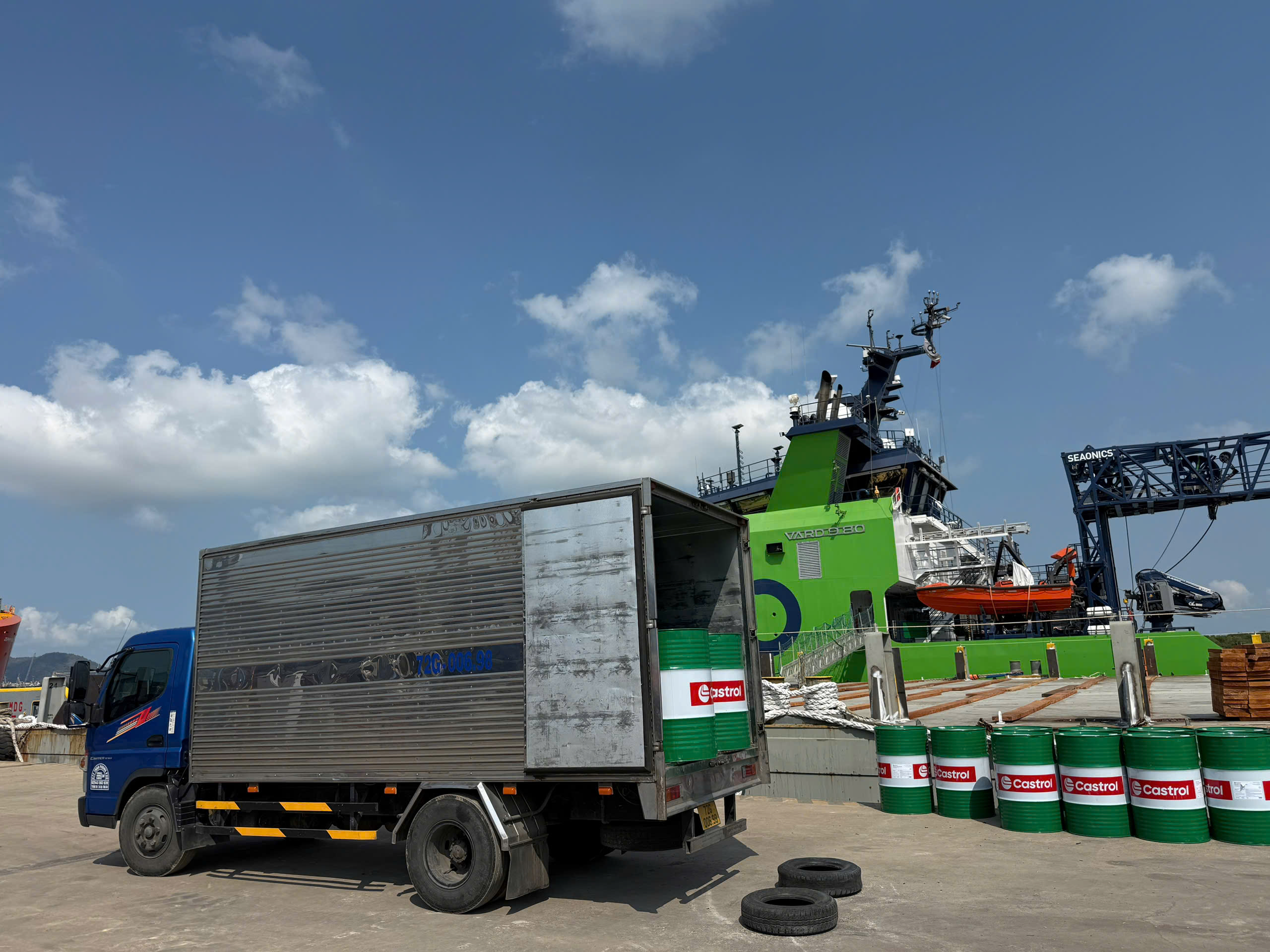 oil procurement for ship